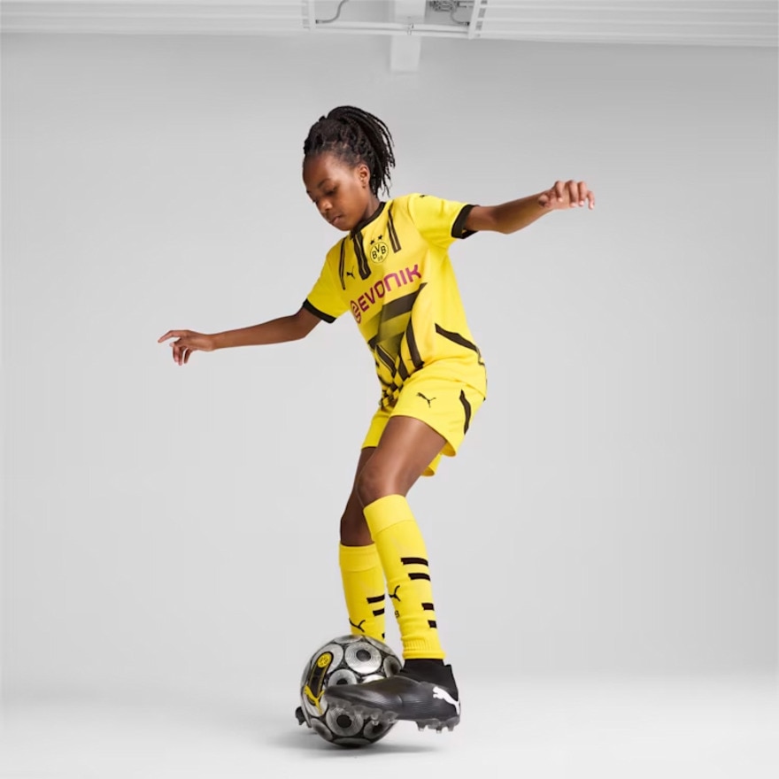 プーマ（PUMA）（キッズ）キッズ ドルトムント 2024-25 カップ レプリカ 半袖 ユニフォーム 77568301