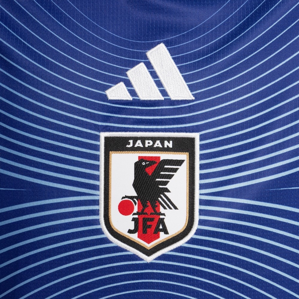 アディダス（adidas）（キッズ）ノベルティ付き! キッズ サッカー日本代表 2026 ホーム レプリカ ユニフォーム UV719-JZ9688