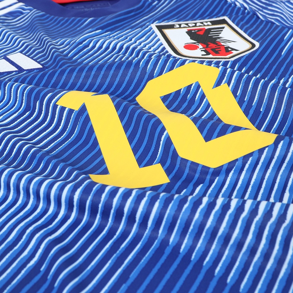 アディダス｜【キッズ】 アディダス サッカー日本代表 2022 ホーム レプリカ ユニフォーム 背番号 10 南野拓実 IH246-HC6299 -  スポーツ用品はスーパースポーツゼビオ