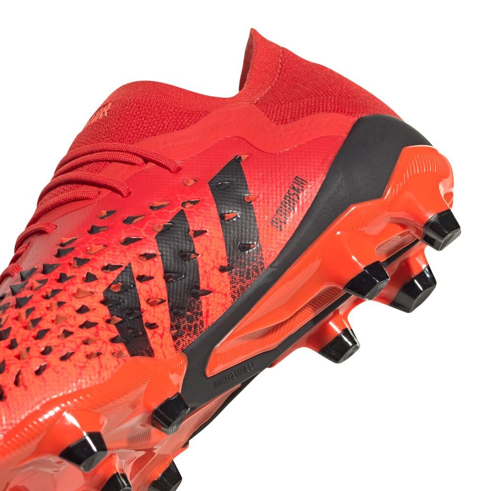 アディダス（adidas）（メンズ）サッカースパイク 土用 サッカーシューズ プレデター フリーク 1 HG GX7616