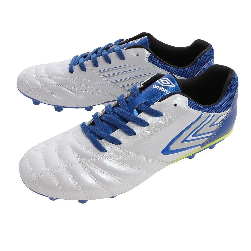 UMBRO　サッカーシューズ　23