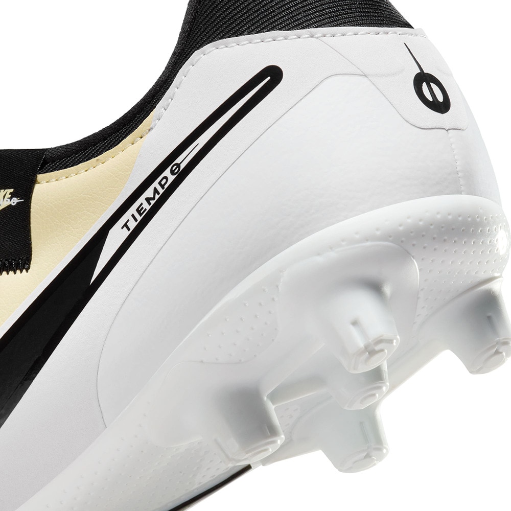 ナイキ（NIKE）（メンズ）サッカースパイク 土 ハードグラウンド用 ティエンポ レジェンド 10 アカデミー HG DV4339-700