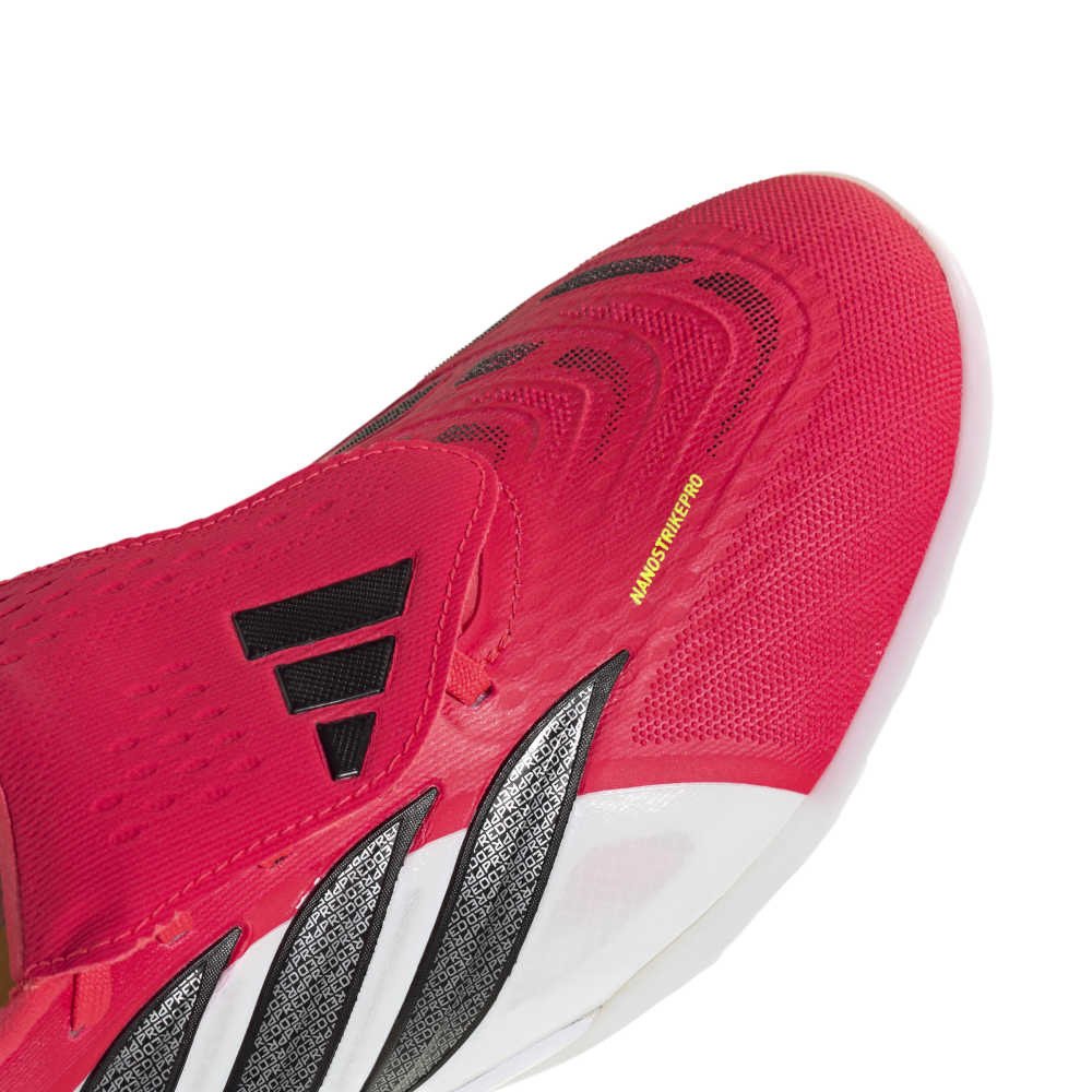 アディダス（adidas）（メンズ、レディース）サッカートレーニングシューズ ターフ用 プレデター PRO フォールディングシュータン NRZ20-JR7866