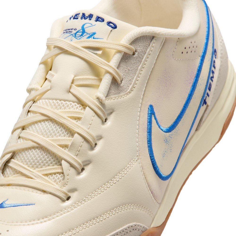 ナイキ（NIKE）（メンズ、レディース）フットサルシューズ ティエンポ