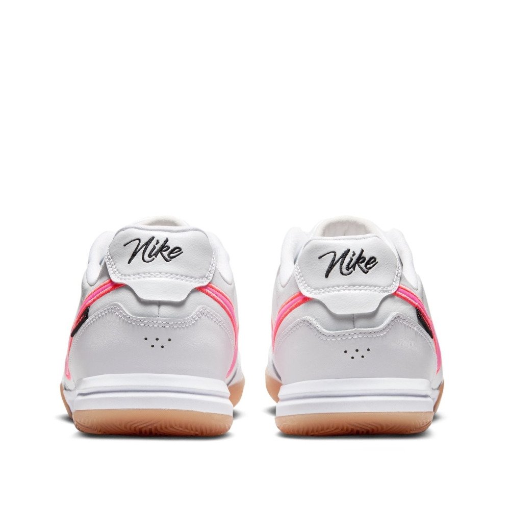 ナイキ（NIKE）（メンズ）ティエンポ ストリートガト PRM T IQ2389-901