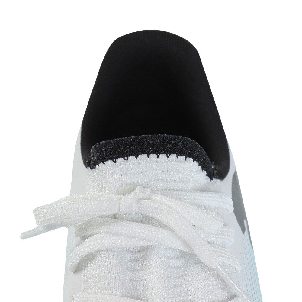 プーマ（PUMA）（キッズ）ジュニアサッカースパイク 土 天然芝 人工芝用 フューチャー 7 プレイ プラス ミッド 10773501
