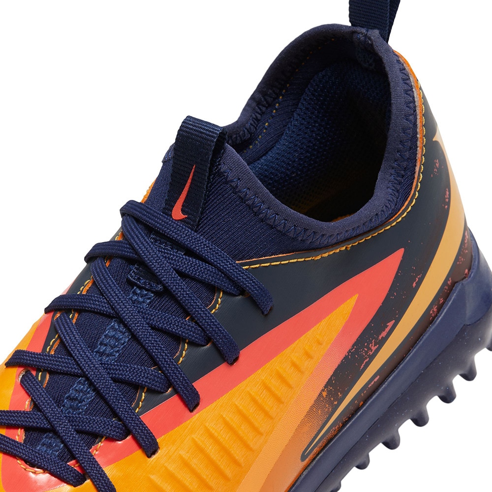 ナイキ（NIKE）（キッズ）ジュニアサッカートレーニングシューズ ファントム 6 LOW ACAD TF EH HQ2040-800