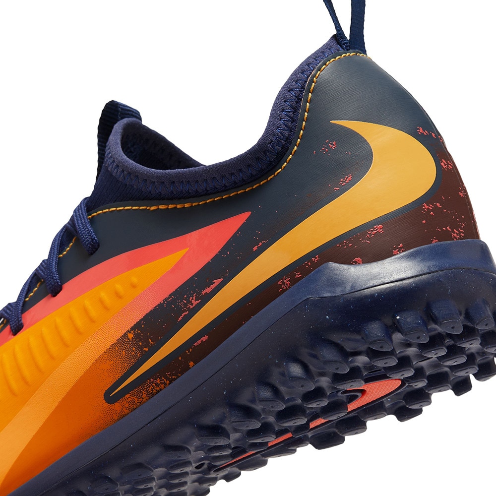 ナイキ（NIKE）（キッズ）ジュニアサッカートレーニングシューズ ファントム 6 LOW ACAD TF EH HQ2040-800