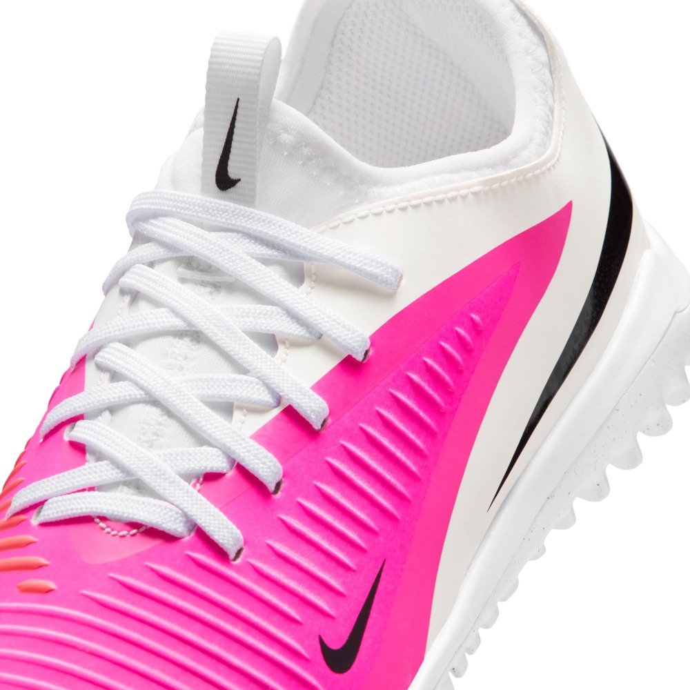 ナイキ（NIKE）（キッズ）ジュニアサッカートレーニングシューズ