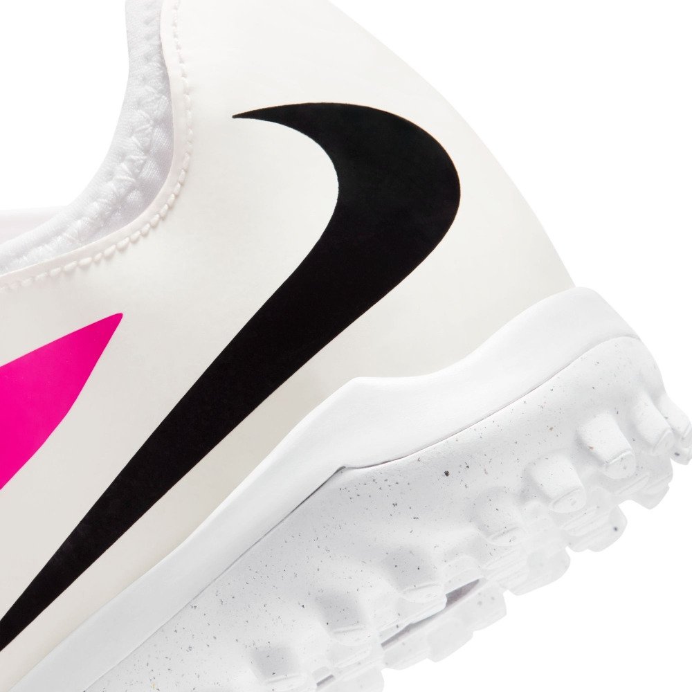 ナイキ（NIKE）（キッズ）ジュニアサッカートレーニングシューズ