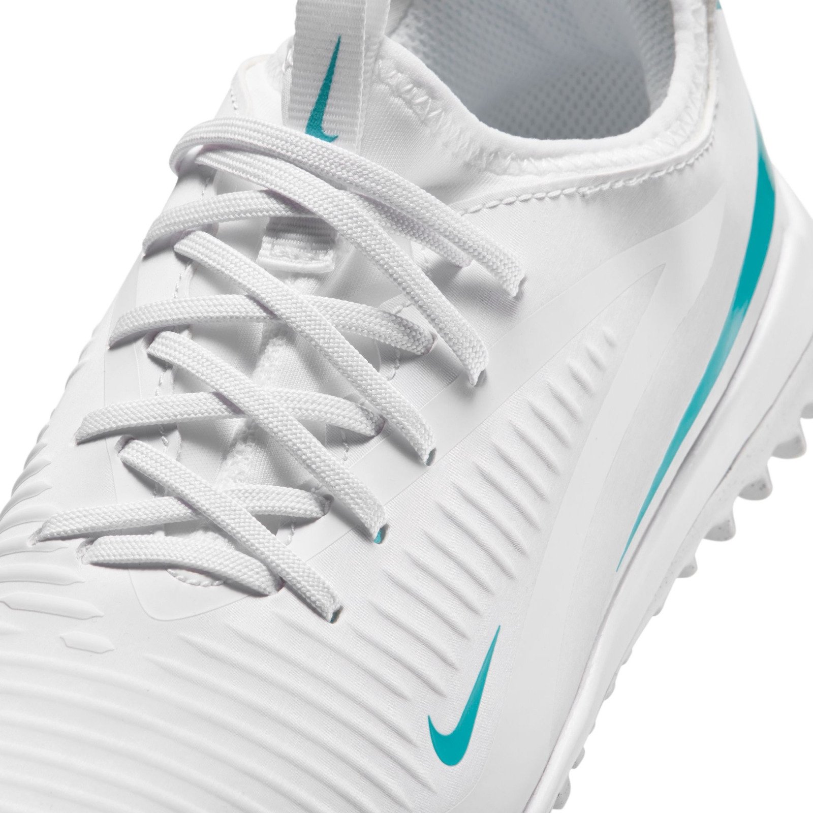 ナイキ（NIKE）（キッズ）ジュニアサッカートレーニングシューズ