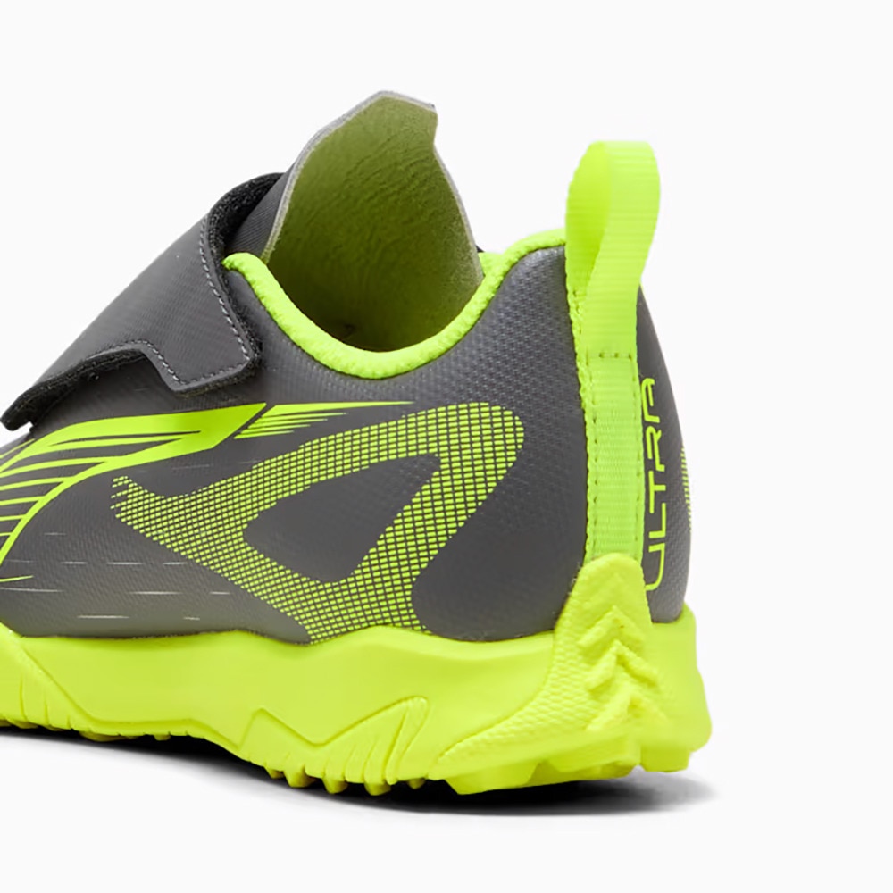 プーマ（PUMA）（キッズ）【新商品】ジュニアサッカートレーニングシューズ ウルトラ 5 プレイ V TT サッカー トレーニングシューズ 10833503