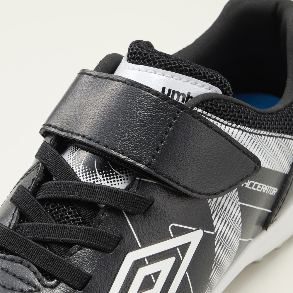 アンブロ（UMBRO）（キッズ）【新商品】ジュニアサッカートレーニングシューズ アクセレイター SB JR ワイド UF5SFCT6J BKWH