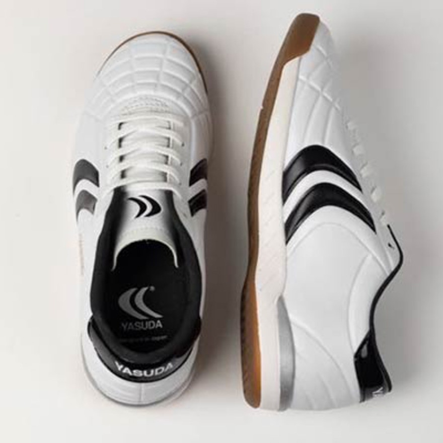ヤスダ（YASUDA）（キッズ）ジュニアサッカーインドアトレーニングシューズ 屋内 室内 Ligaresta IN Jr. YSD-S25JR-003 WHT