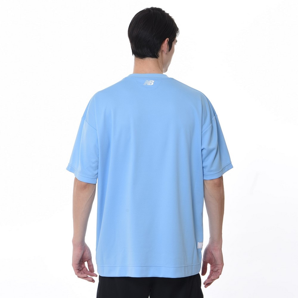 ニューバランス（new balance）（メンズ、レディース）バスケットボールウェア Court Graphic Tシャツ AMT35064BLZ