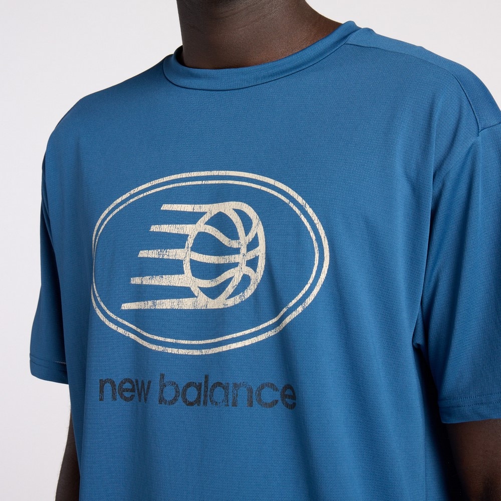 ニューバランス（new balance）（メンズ）バスケットボールウェア グラフィック トレーニング ショートスリーブシャツ MT53615DAL