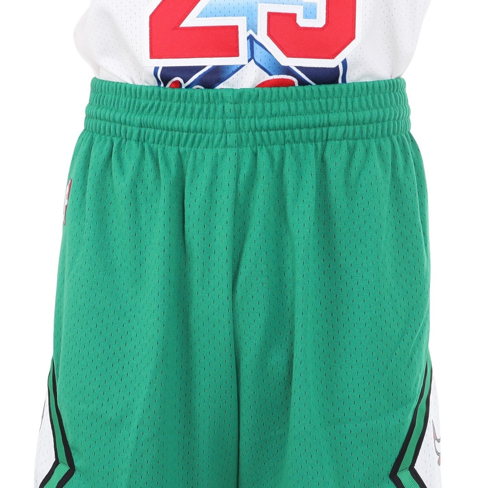 ミッチェルアンドネス（Mitchell&Ness）（メンズ）バスケットボール ブルズ オルタネイト スイングマン ショーツ 2008-09 SMSHGS20017-CBUKG