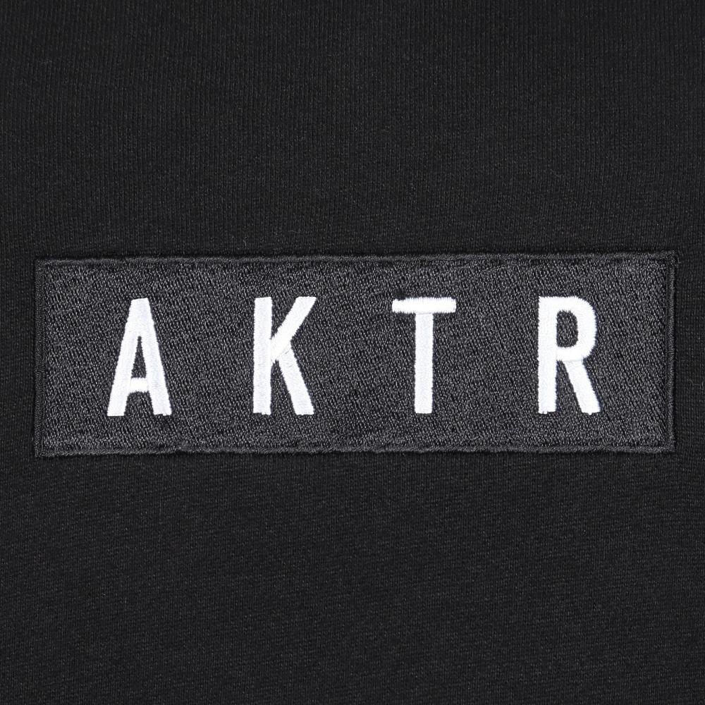 アクター（AKTR）（メンズ、レディース）バスケットボールウェア ロゴスウェットプルオーバーフーディー 223-018010 BK