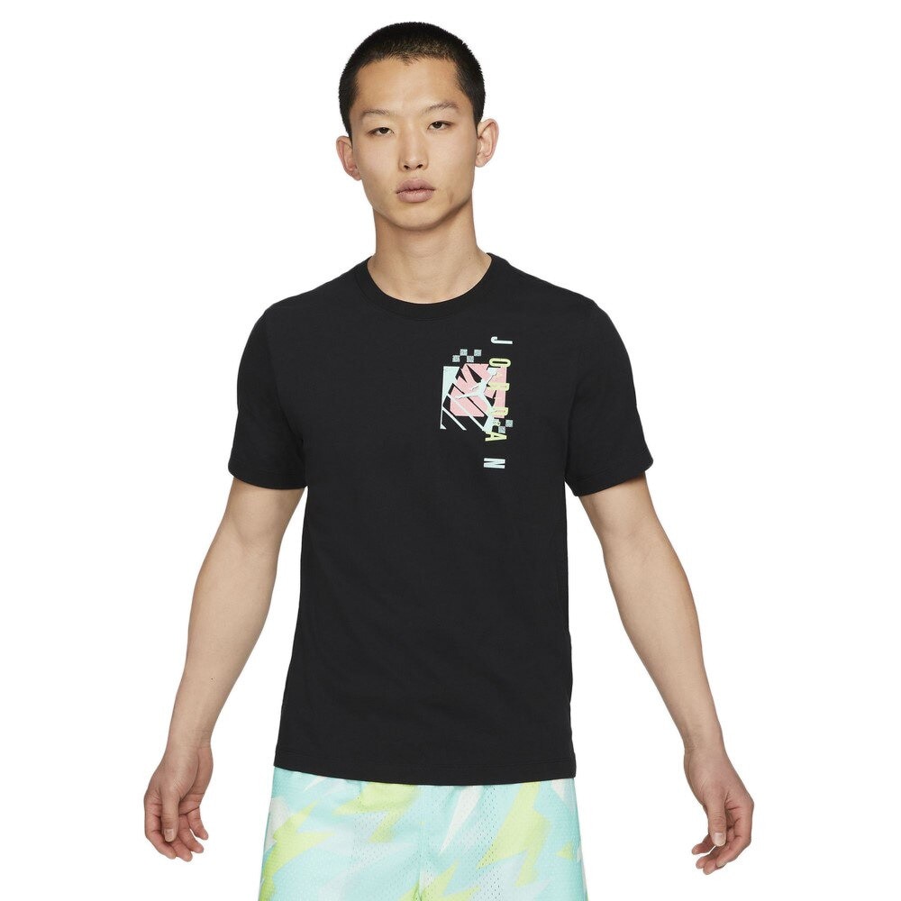 エア フューチュラ 半袖Tシャツ CZ8391-010