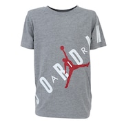JORDAN(キッズ)バスケットボール ジュニア グラフィック 半袖 グレー Tシャツ 95A512-GEH.