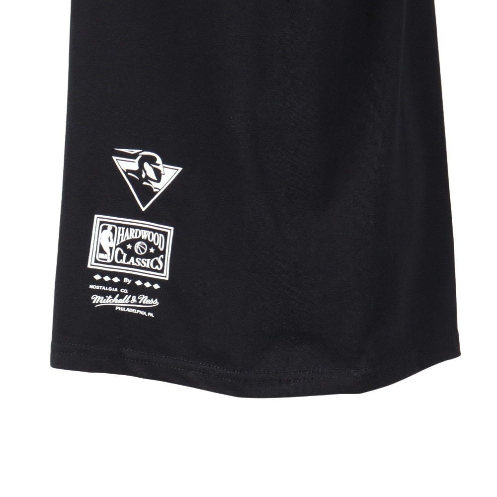 ミッチェルアンドネス（Mitchell&Ness）（メンズ）バスケットボールウェア NBA ビッグフェイス 7.0 半袖Tシャツ BMTR5904-GSWYYPPPBLCK