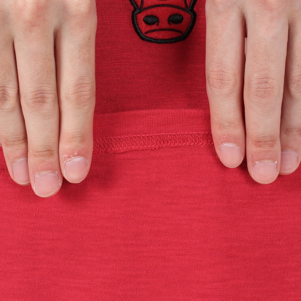 ミッチェルアンドネス（Mitchell&Ness）（メンズ、レディース）LEGENDARY SLUB 半袖Tシャツ シカゴ・ブルズ TCRW5507-CBUYYPPPSCAR