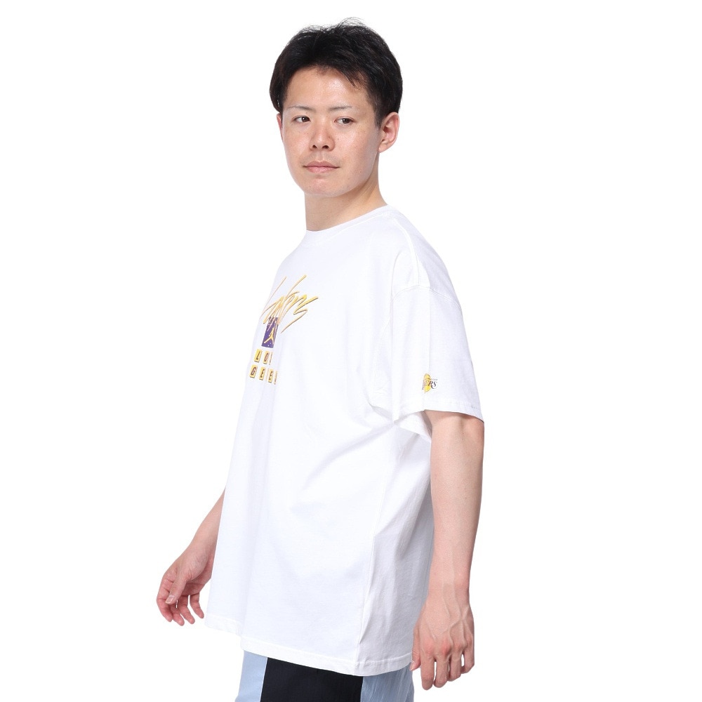 ナイキ（NIKE）（メンズ）バスケットボールウェア NBA コートサイド ステートメント エディション ジョーダン マックス90 Tシャツ FN1069-100