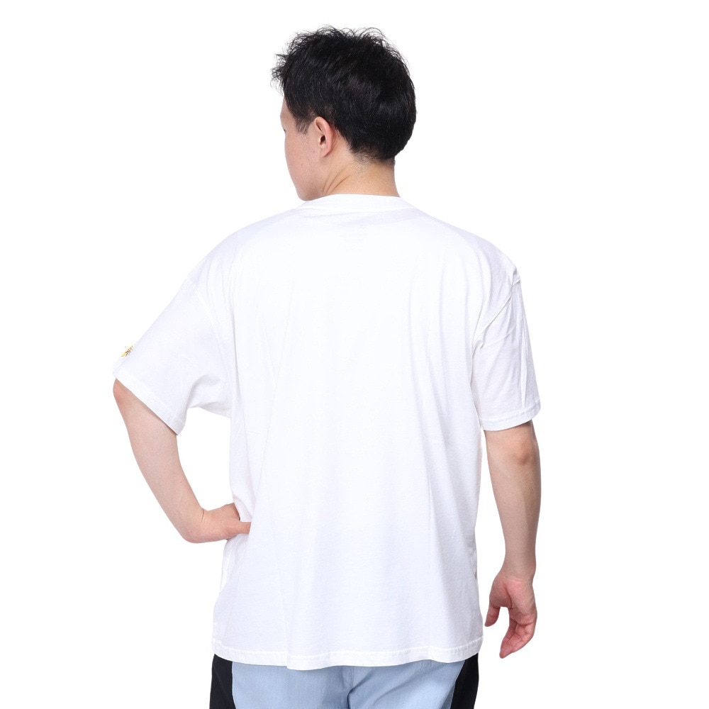 ナイキ（NIKE）（メンズ）バスケットボールウェア NBA コートサイド ステートメント エディション ジョーダン マックス90 Tシャツ FN1069-100