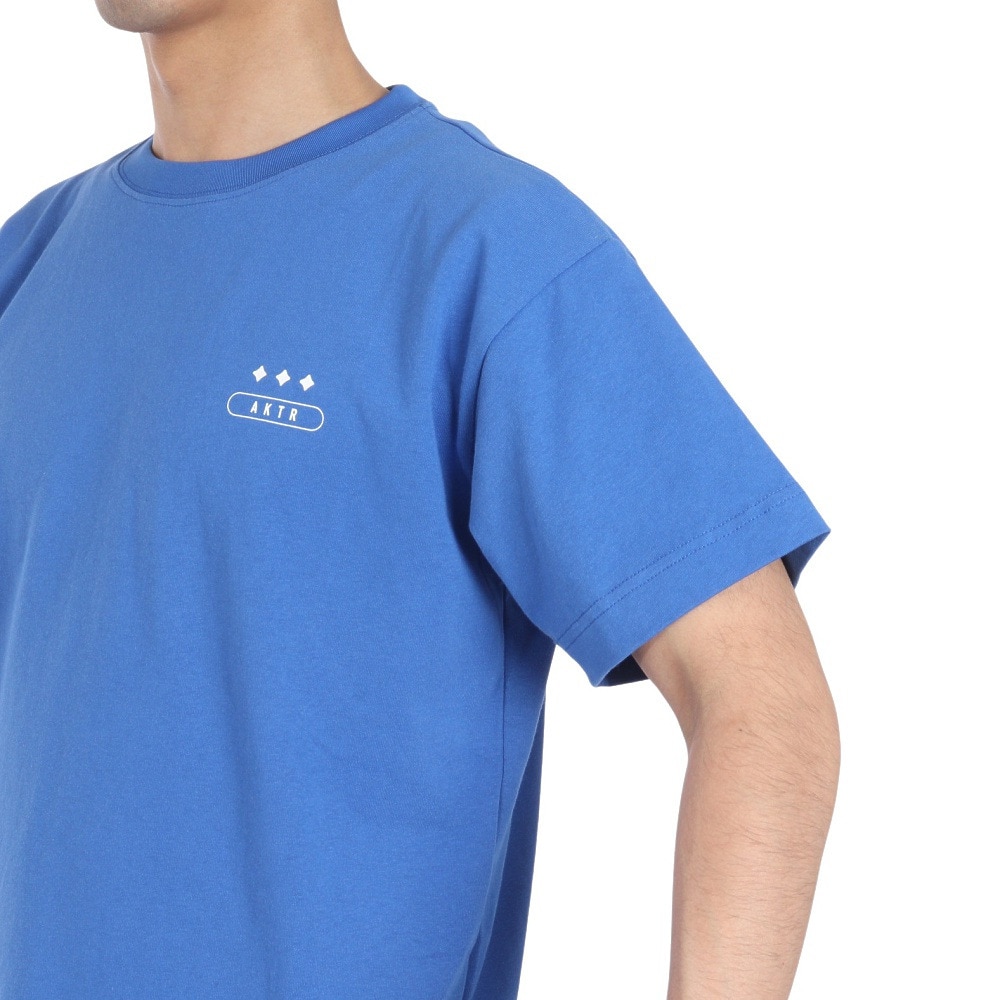 アクター（AKTR）（メンズ）バスケットボールウェア FEEL FREE ショートスリーブ コットン Tシャツ 124-041005 BL