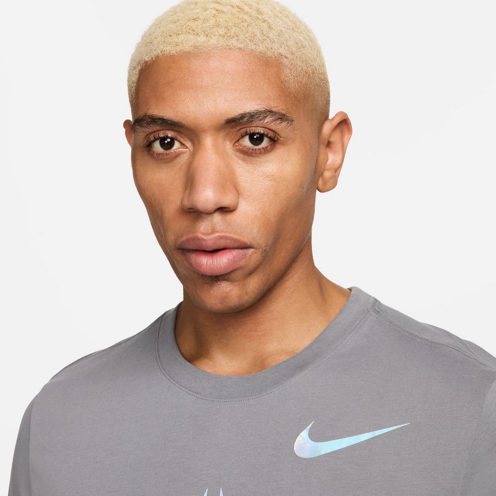 ナイキ（NIKE）（メンズ）バスケットボールウェア ジャ ドライフィット 半袖Tシャツ FV8403-084 速乾
