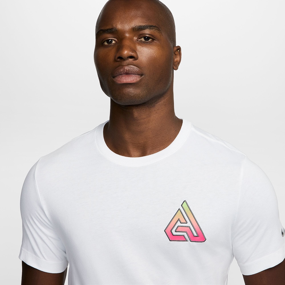ナイキ（NIKE）（メンズ）バスケットボールウェア ヤニス 半袖 Tシャツ HJ3447-100