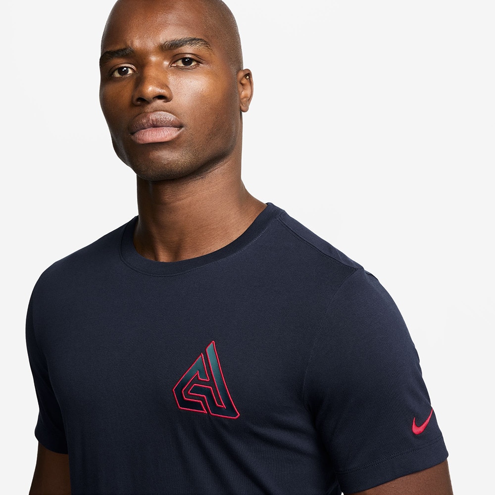 ナイキ（NIKE）（メンズ）【新商品】 バスケットボールウェア ヤニス 半袖 Tシャツ HJ3447-451