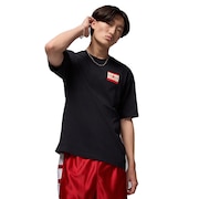 (メンズ)バスケットボールウェア ジョーダン BRAND AUTH 半袖 クルー Tシャツ IF5619-010