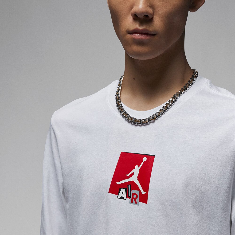 ＪＯＲＤＡＮ（メンズ）バスケットボールウェア ブランド グラフィック ロングスリーブTシャツ FD7018-100