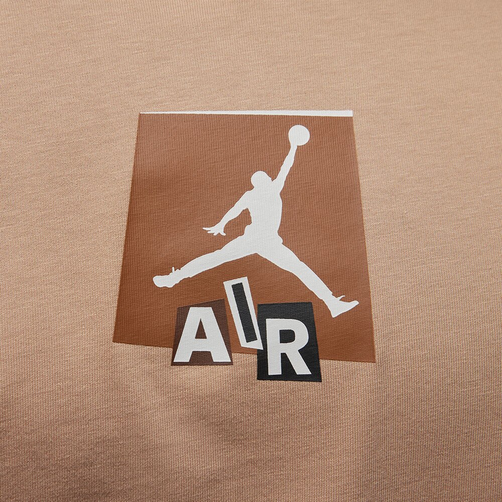 ＪＯＲＤＡＮ（メンズ）バスケットボールウェア グラフィック 長袖Tシャツ FD7018-200