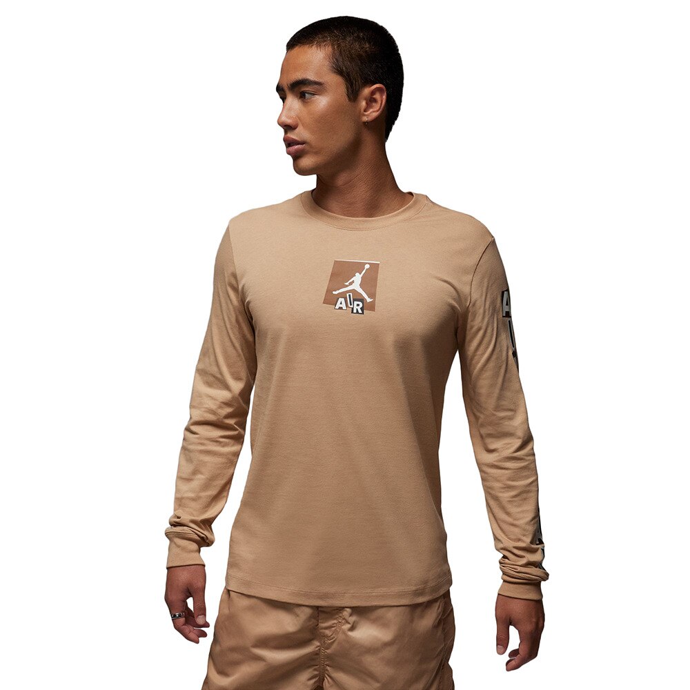 ＪＯＲＤＡＮ（メンズ）バスケットボールウェア グラフィック 長袖Tシャツ FD7018-200