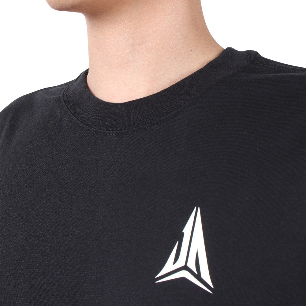 ナイキ（NIKE）（メンズ）バスケットボールウェア マックス90 長袖Tシャツ FN0808-010