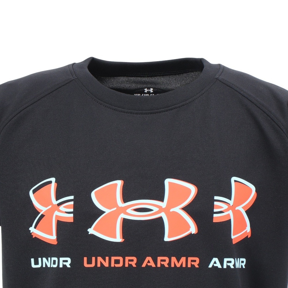 アンダーアーマー（UNDER ARMOUR）（キッズ）【新商品】 バスケットボールウェア ジュニア テック ゾーン プリント 半袖Tシャツ 6003639 001
