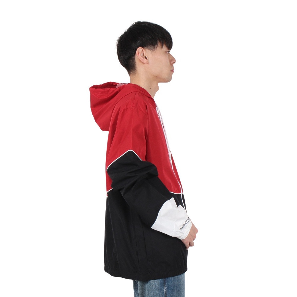ミッチェルアンドネス（Mitchell&Ness）（メンズ、レディース）LIGHTWEIGHT ウィンドブレーカー シカゴ・ブルズ OJZP5520-CBUYYPPPBKRD