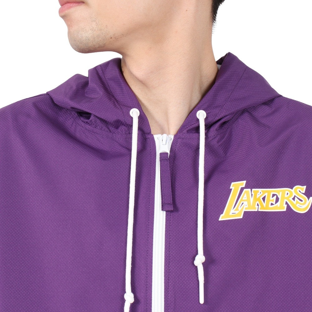 ミッチェルアンドネス（Mitchell&Ness）（メンズ、レディース）LIGHTWEIGHT ウィンドブレーカー ロサンゼルス・レイカーズ OJZP5520-LALYYPPPBKPR
