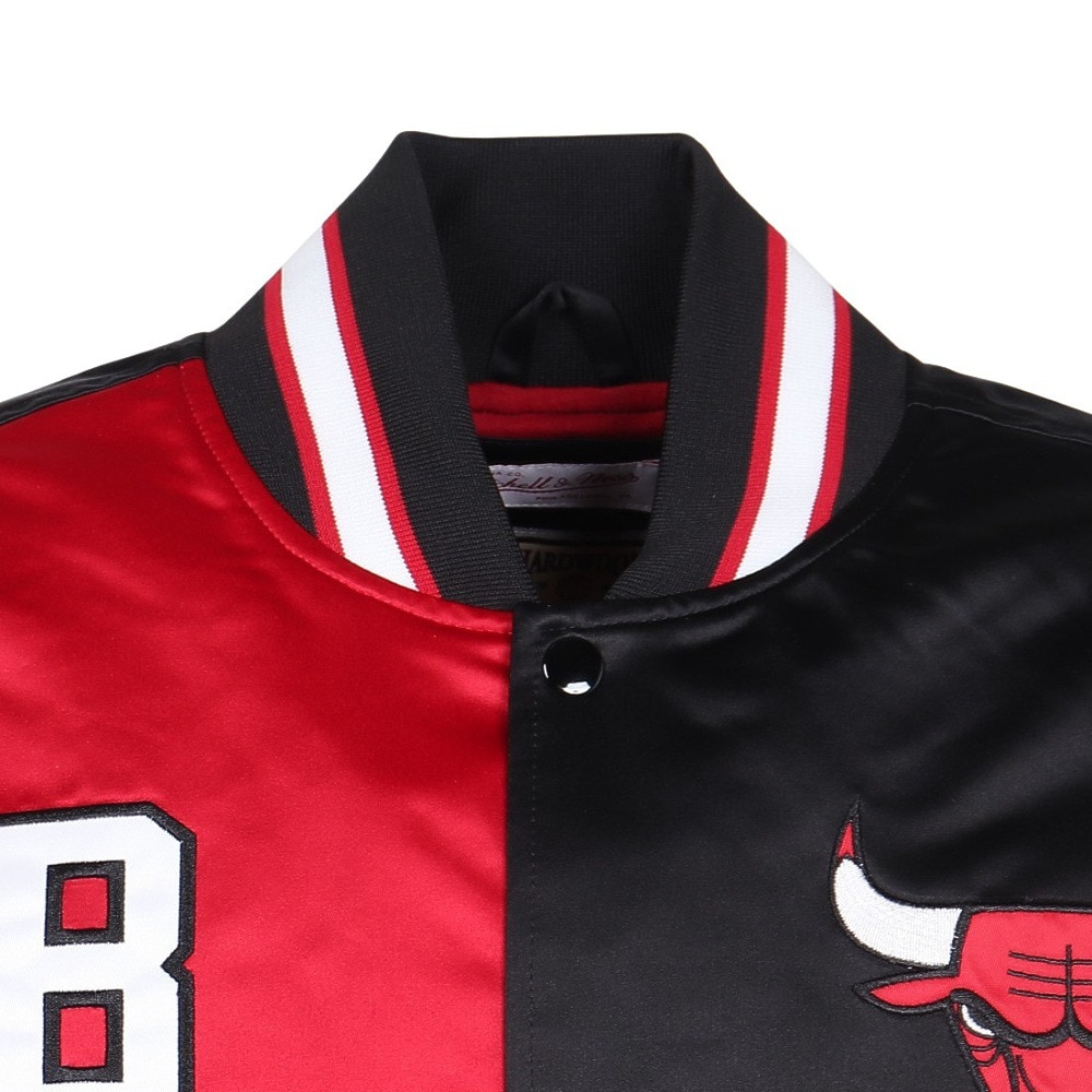 ミッチェルアンドネス（Mitchell&Ness）（メンズ）ライト サテン ジャケット NBA シカゴ ブルズ OJBF5523-CBUBLCK