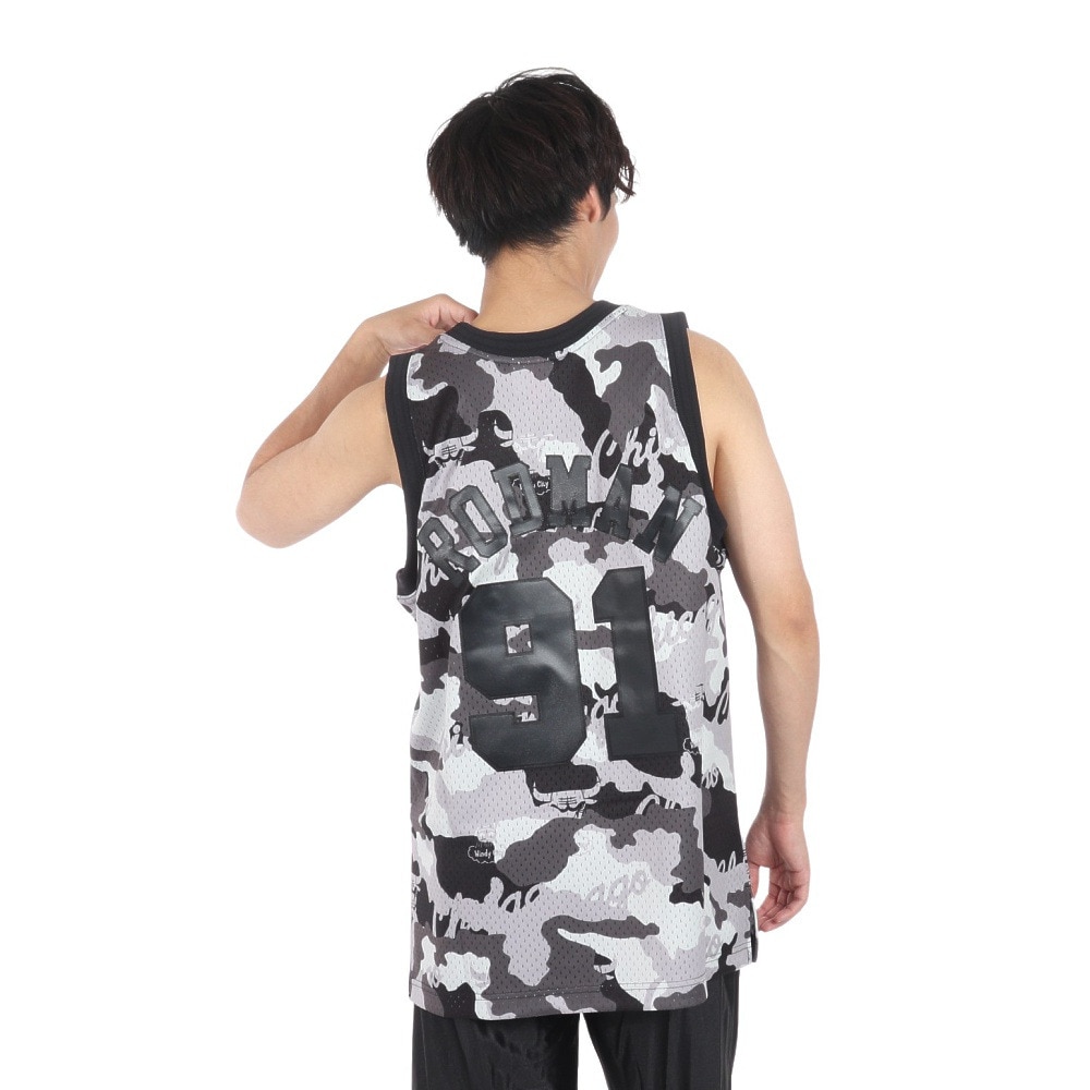 ミッチェルアンドネス（Mitchell&Ness）（メンズ）シカゴ ブルズ カモ スイングマン ジャージー SMJY4589-CBUDRDPTBK