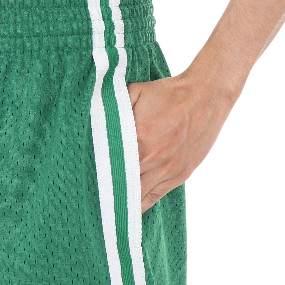 ミッチェルアンドネス（Mitchell&Ness）（メンズ）セルティックス ロード スイングマン ショーツ 1985-86 SMSHGS18221-BCEKGN85