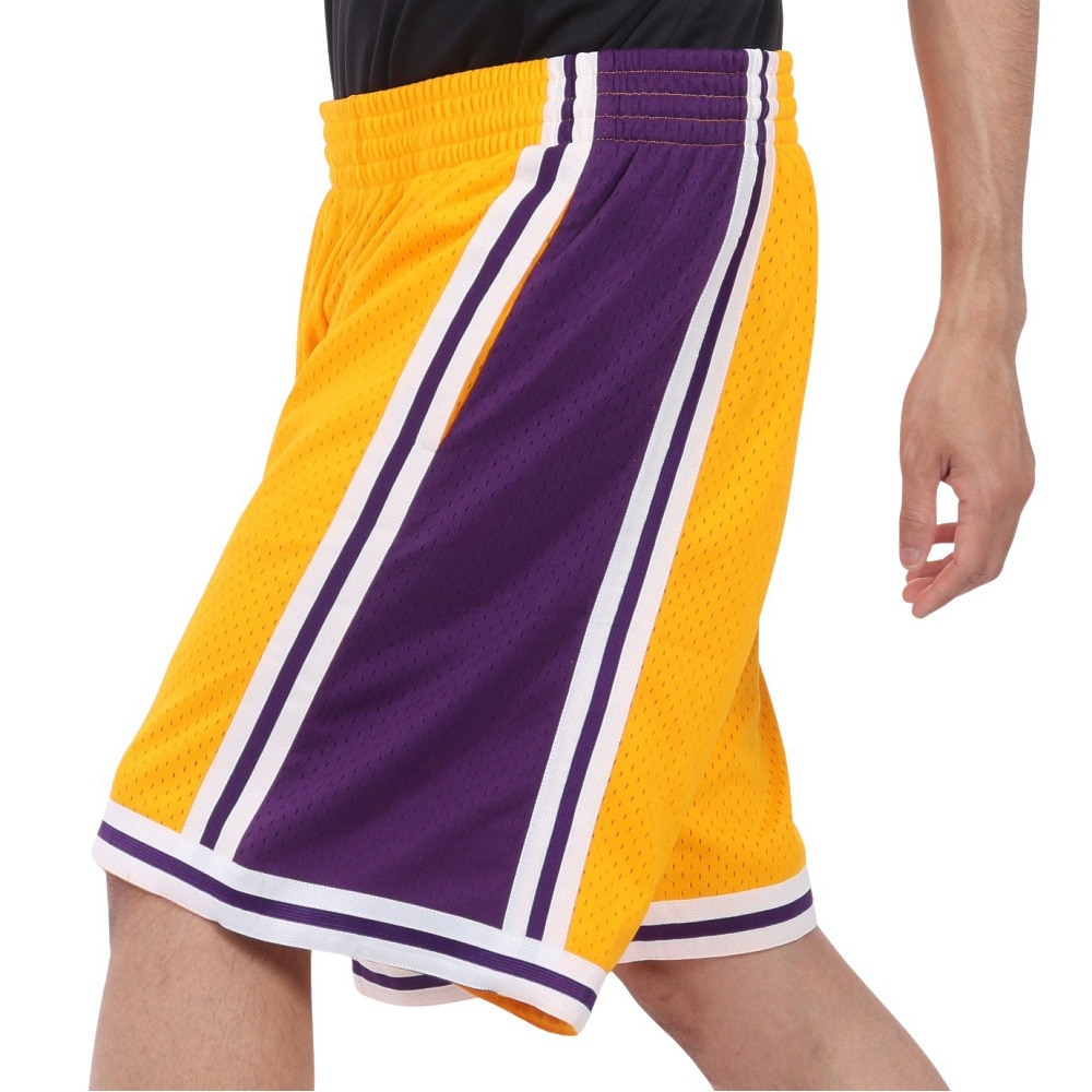 ミッチェルアンドネス（Mitchell&Ness）（メンズ）スイングマン ショーツ ロサンゼルス レイカーズ 1996-1997 SMSHGS18236-LALYLW96
