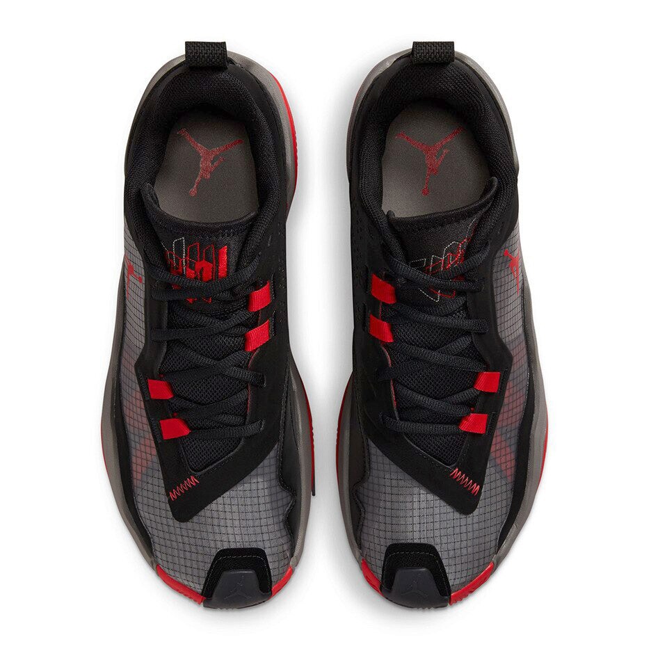 ＪＯＲＤＡＮ（メンズ）バスケットシューズ バッシュ ワン テイク 4 PF DO7192-061