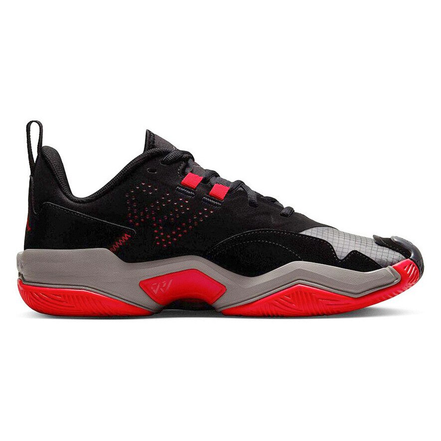 ＪＯＲＤＡＮ（メンズ）バスケットシューズ バッシュ ワン テイク 4 PF DO7192-061