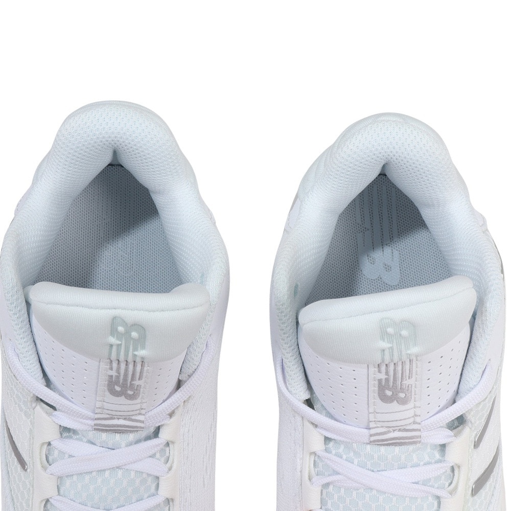 ニューバランス（new balance）（メンズ、レディース）バスケ シューズ バッシュ BB2WYWT4 D Two Wxy v4 トゥーウェイ 軽量 ミッドカット 白