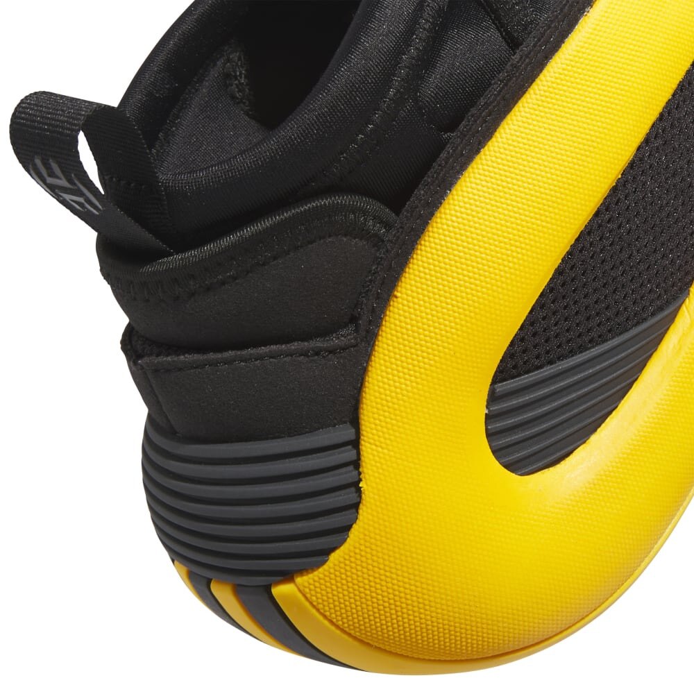 アディダス（adidas）（メンズ）バスケットシューズ バッシュ ハーデン ボリューム 8 IG6589