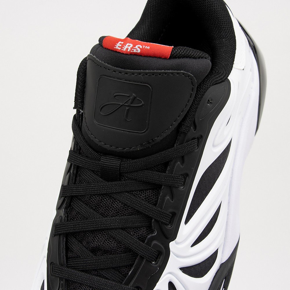 リーボック（REEBOK）（メンズ、レディース）バスケットシューズ