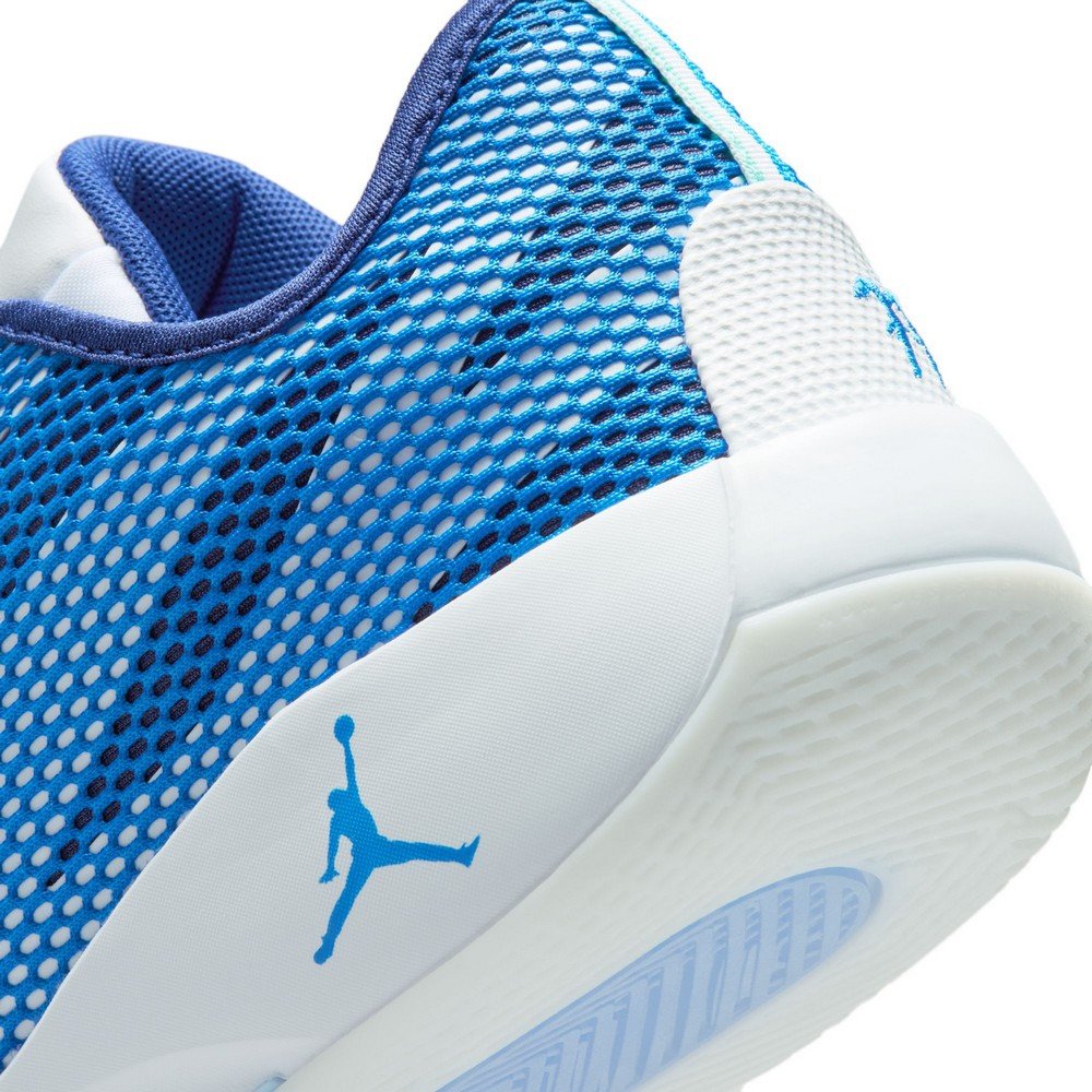 ジョーダン（JORDAN）（メンズ）バスケットシューズ バッシュ